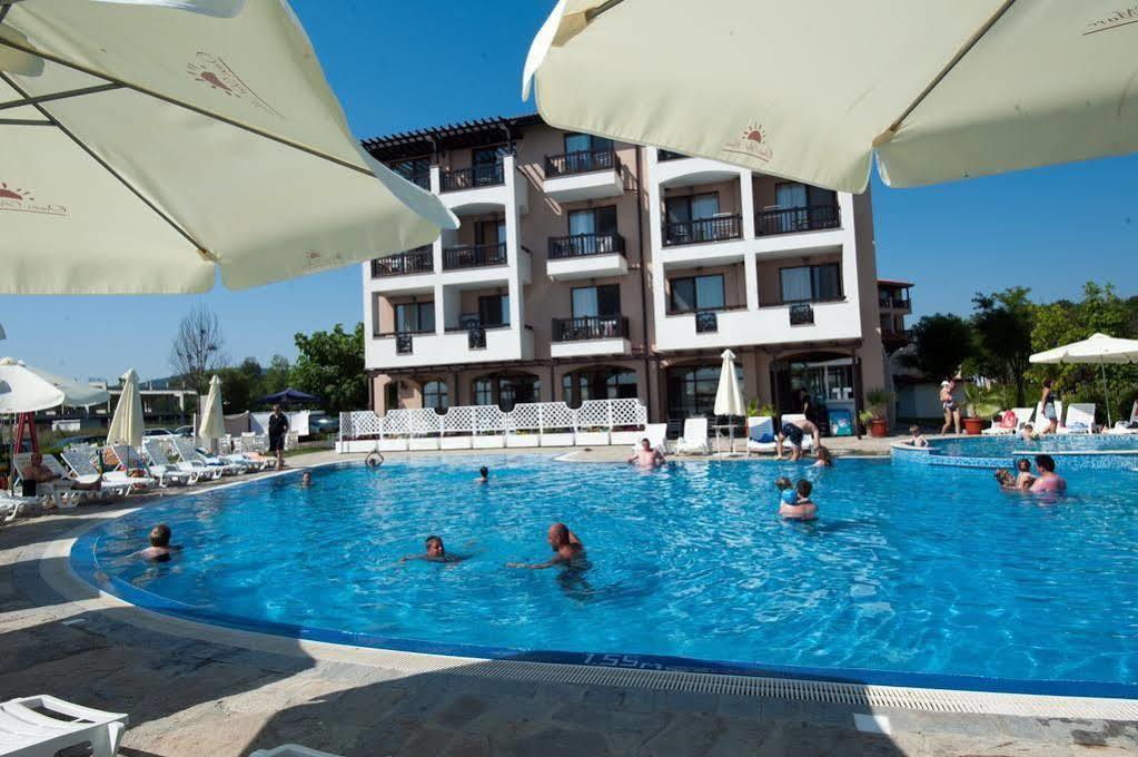 Oasis Del Mare Beach Front Hotel Лозенець Екстер'єр фото